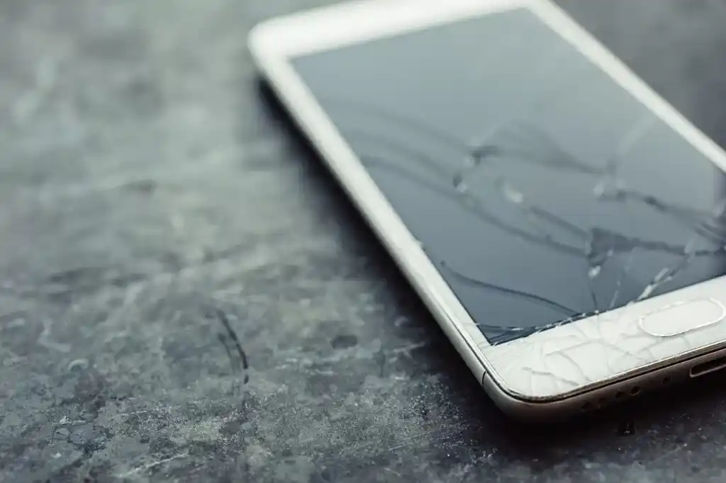 phone screen crack prevention advice